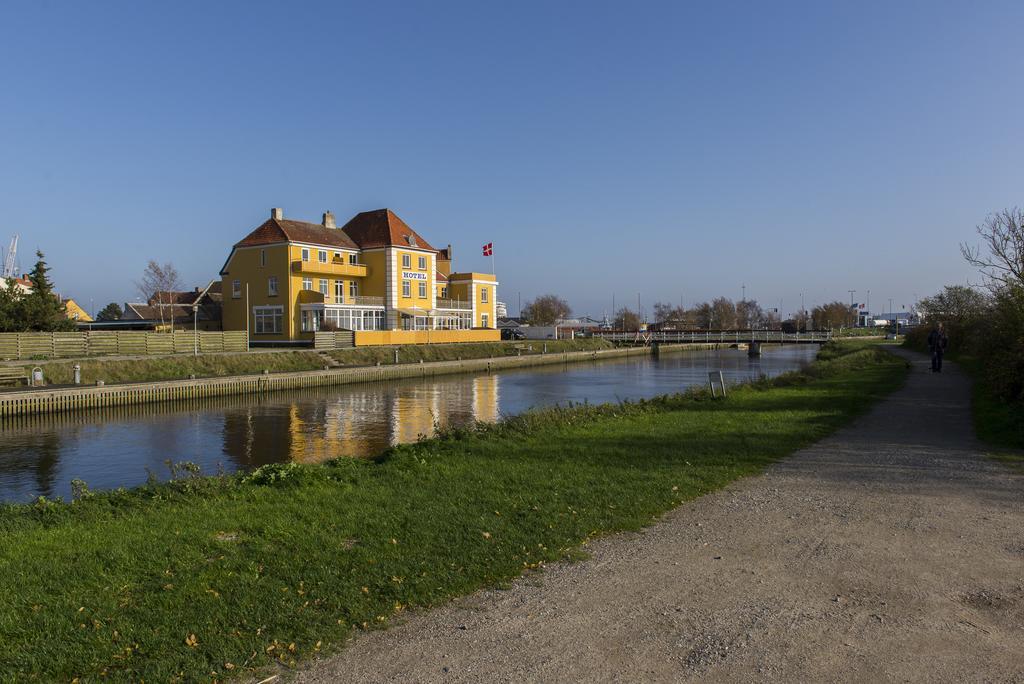 Badehotellet Grenaa Strand Εξωτερικό φωτογραφία