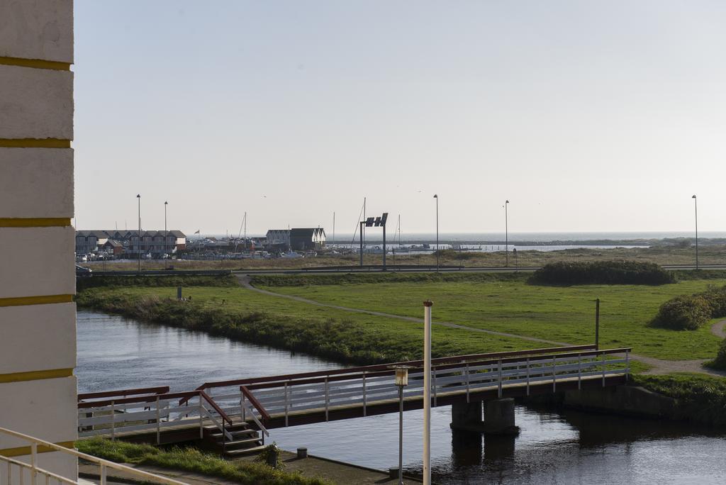 Badehotellet Grenaa Strand Εξωτερικό φωτογραφία