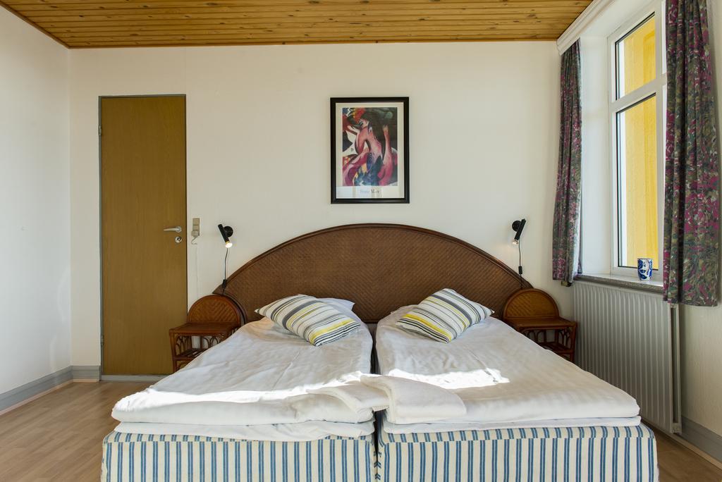 Badehotellet Grenaa Strand Εξωτερικό φωτογραφία